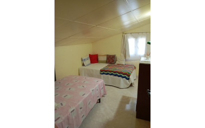 Resale - Finca / Country Property -
Yecla