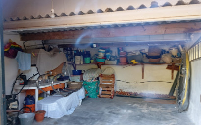 Resale - Finca / Country Property -
Yecla