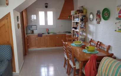 Resale - Finca / Country Property -
Yecla