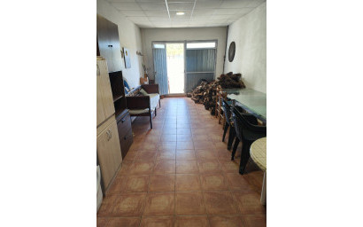 Herverkoop - Landhuis -
Yecla