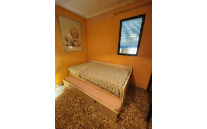 Herverkoop - Landhuis -
Yecla