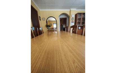 Herverkoop - Landhuis -
Yecla