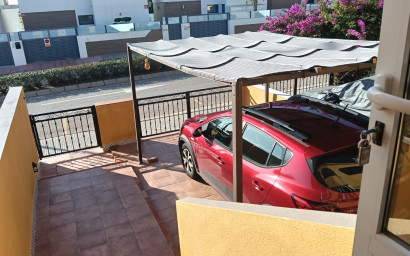 Resale - Apartment -
Los Montesinos - La Herrada