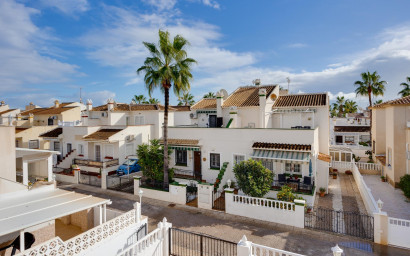 Resale - Townhouse -
Orihuela Costa - Playa Flamenca