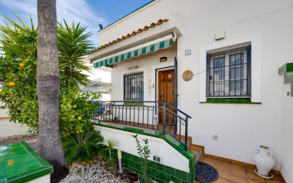 Resale - Townhouse -
Orihuela Costa - Playa Flamenca