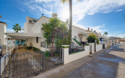 Resale - Townhouse -
Orihuela Costa - Playa Flamenca