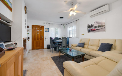 Resale - Townhouse -
Orihuela Costa - Playa Flamenca