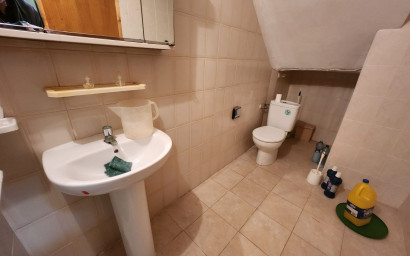 Resale - Townhouse -
Sax