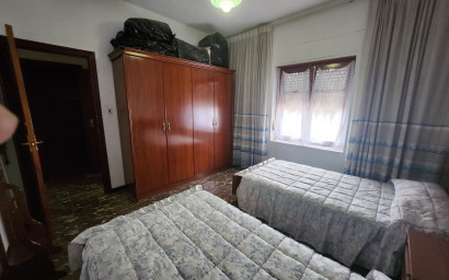 Resale - Townhouse -
Sax