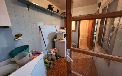 Resale - Townhouse -
Sax