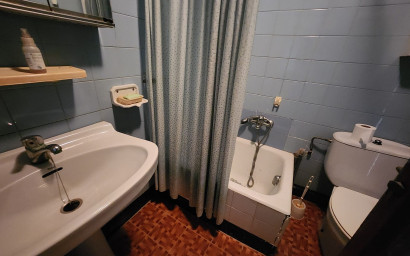 Resale - Townhouse -
Sax