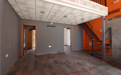 Resale - Commercial -
Algorfa - La Finca Golf Resort