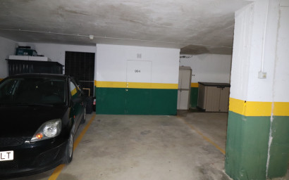 Resale - Apartment -
Sucina