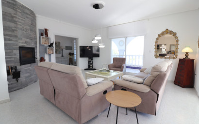 Resale - Villa -
Algorfa - Lomas de La Juliana