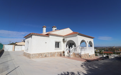 Resale - Villa -
Algorfa - Lomas de La Juliana