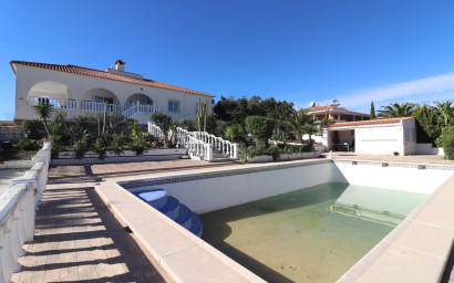 Resale - Villa -
Algorfa - Lomas de La Juliana