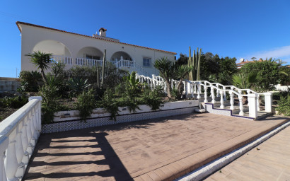 Resale - Villa -
Algorfa - Lomas de La Juliana