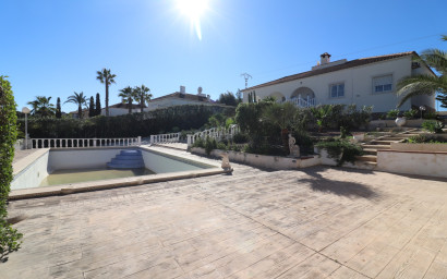 Resale - Villa -
Algorfa - Lomas de La Juliana