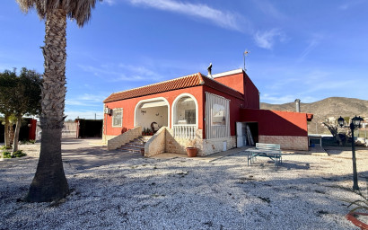 Revente - Villa -
Hondón de los Fráiles