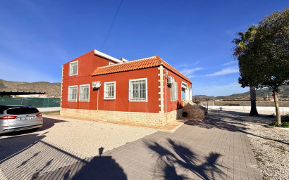 Revente - Villa -
Hondón de los Fráiles