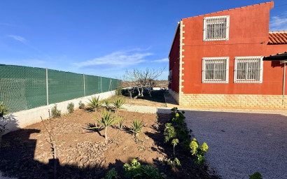 Revente - Villa -
Hondón de los Fráiles