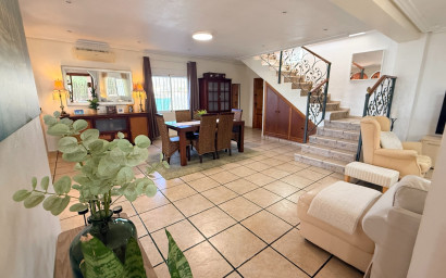 Revente - Villa -
Hondón de los Fráiles