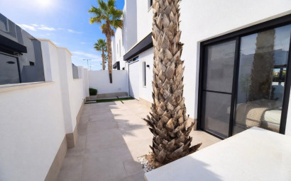 Resale - Townhouse -
Santiago de La Ribera - Santiago de La Ribera - Town