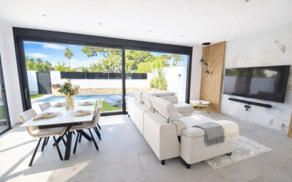 Resale - Townhouse -
Santiago de La Ribera - Santiago de La Ribera - Town