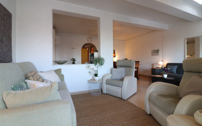 Resale - Townhouse -
Ciudad Quesada - Ciudad Quesada - Town