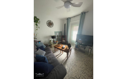 Resale - Townhouse -
Pinoso - Pinoso Alicante