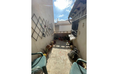 Resale - Townhouse -
Pinoso - Pinoso Alicante