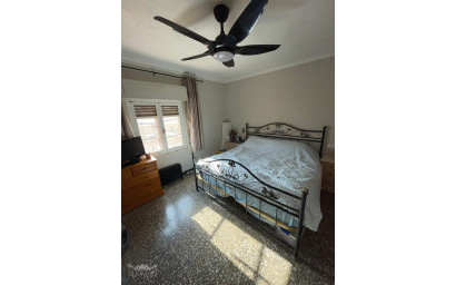 Resale - Townhouse -
Pinoso - Pinoso Alicante