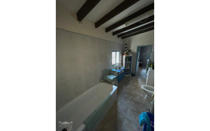 Resale - Townhouse -
Pinoso - Pinoso Alicante