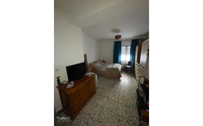 Resale - Townhouse -
Pinoso - Pinoso Alicante