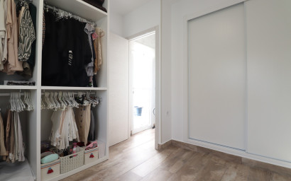 Resale - Villa -
Orihuela Costa - Villamartin