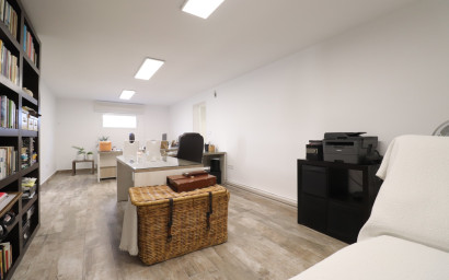 Resale - Villa -
Orihuela Costa - Villamartin