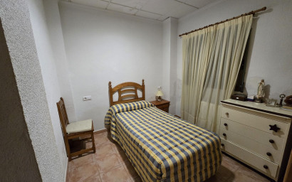 Revente - Maison mitoyenne -
Salinas