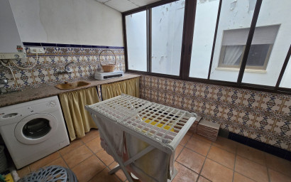 Revente - Maison mitoyenne -
Salinas