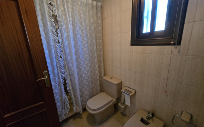 Revente - Maison mitoyenne -
Salinas