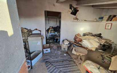 Revente - Maison mitoyenne -
Salinas