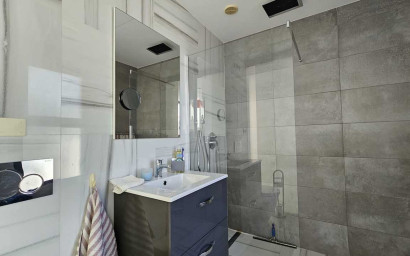 Revente - Villa -
Orihuela Costa