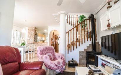 Resale - Villa -
Guardamar del Segura