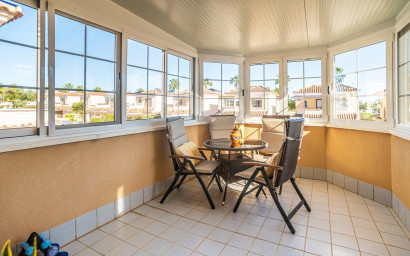 Resale - Villa -
Guardamar del Segura