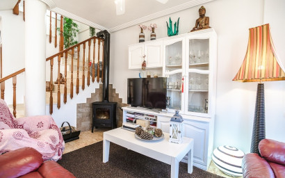 Resale - Villa -
Guardamar del Segura