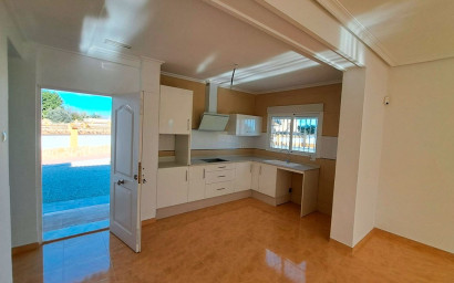 Resale - Finca / Country Property -
Catral - Catral - Country