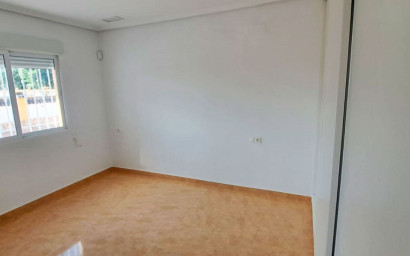 Resale - Finca / Country Property -
Catral - Catral - Country