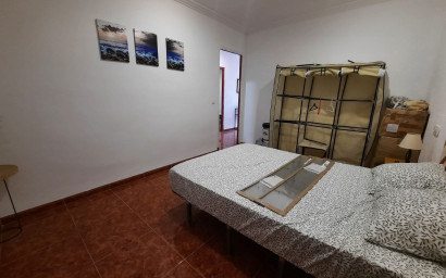 Revente - Maison mitoyenne -
Salinas