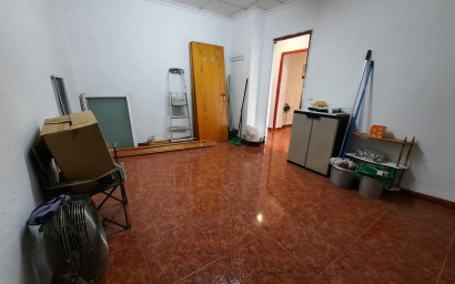 Revente - Maison mitoyenne -
Salinas