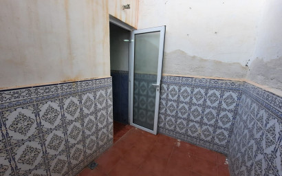 Revente - Maison mitoyenne -
Salinas