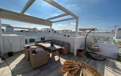 Resale - Villa -
Torrevieja - Los Balcones